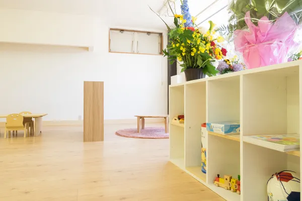 ぷかぷか・収納棚